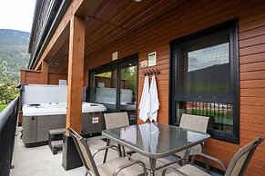 The RendezView by Revelstoke Vacations