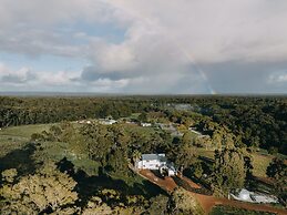 Ampersand Estates