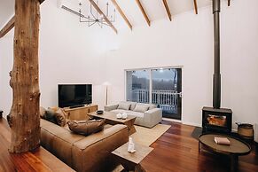 Ampersand Estates