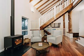 Ampersand Estates