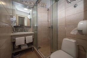 Antika Guesthouse