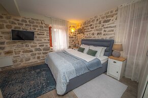 Antika Guesthouse