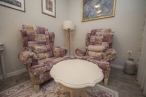 Antika Guesthouse
