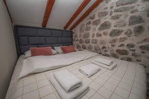 Antika Guesthouse