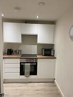 Captivating 2-bed Apartment in Bradford