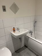 Captivating 2-bed Apartment in Bradford