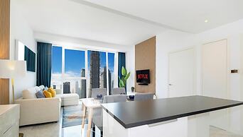 LUX The Pad Executive Suite 2