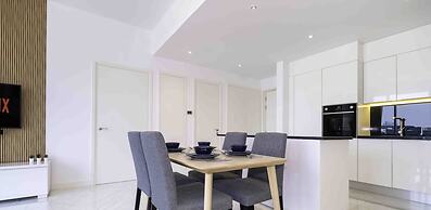 LUX The Pad Executive Suite 2