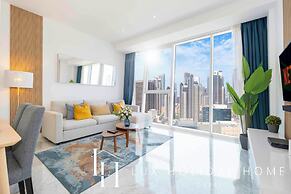 LUX The Pad Executive Suite 2