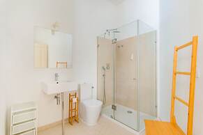 Conde 3BDR Luxury