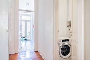 Conde 3BDR Luxury