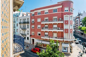 Conde 3BDR Luxury