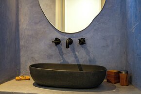 Zen Blue Mills