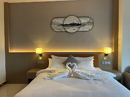 Season Inn Hotel