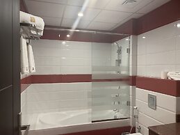 Season Inn Hotel