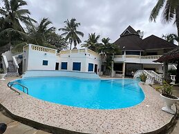 Nice and Cosy Studio En-suite, Kitchenette, Kenya