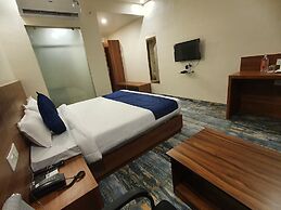 Hotel Makhan Vihar