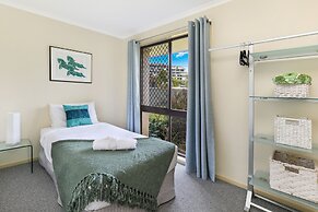 NAROO7- PRIME MOOLOOLABA LOCATION