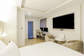 Denbasta heritage Hotel