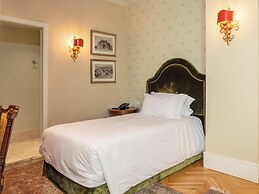Ebel Boutique Hotel