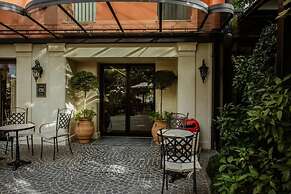 Ebel Boutique Hotel