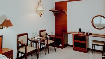 Royal Brongto Hotel