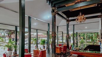 Royal Brongto Hotel