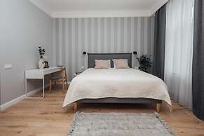 aparthotel Amella
