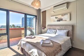 Manhattan Towers 506 by CTHA