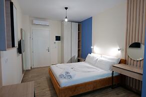 Hotel Triumf Shengjin