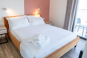 Hotel Triumf Shengjin