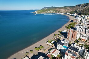 Hotel Triumf Shengjin