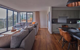The Mole Resort - Lodges