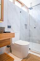 Luxury beachfront villa at Nizuc