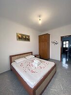 Green Garden Villa