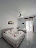 Green Garden Villa