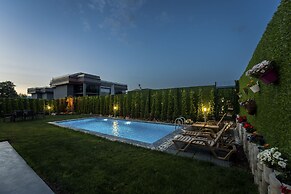 Andalus Villas