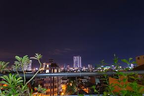 SKY APARTMENT & HOTEL