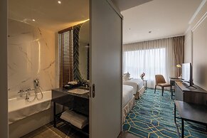 La Vela Hue Hotel