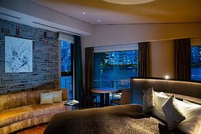 PETALS TOKYO - Floating Hotel