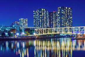 PETALS TOKYO - Floating Hotel