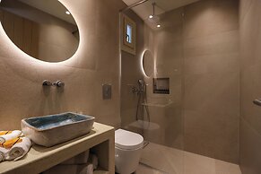 LIFE SUITES