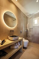LIFE SUITES