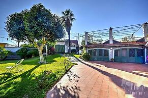 House With Garden Near the sea