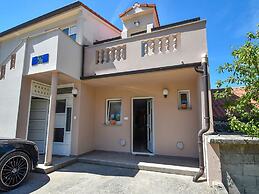 Apartments Jaklin