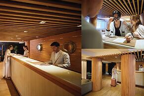 Arck Hotel