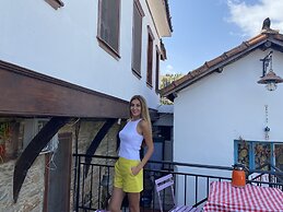 Şirince Lotus Konakları