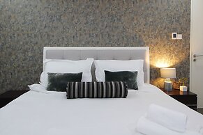 3 Bedroom Apartment in D1 Tower