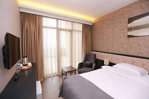 Pentahor Hotel