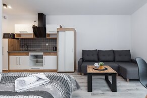 Cosy Łużycka Studio by Renters